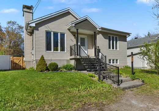 House for sale - 427 22e Avenue, Pointe-Calumet, J0N 1G0