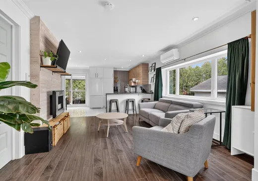 Maison à vendre - 8240 Rue Phèdre, Laval (Saint-François), H7A 1A3