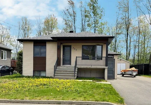 Bungalow for sale - 750 Rue du Tressot, Drummondville, J2B0W6