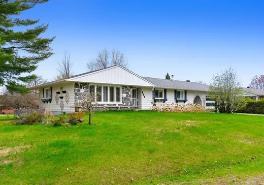 Maison à vendre - 271 Rue Leguerrier O., Mansfield-et-Pontefract, J0X 1R0