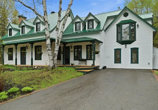 Un étage et demi à vendre - 1062 Rue de la Voie-du-Bois, Prévost, J0R1T0