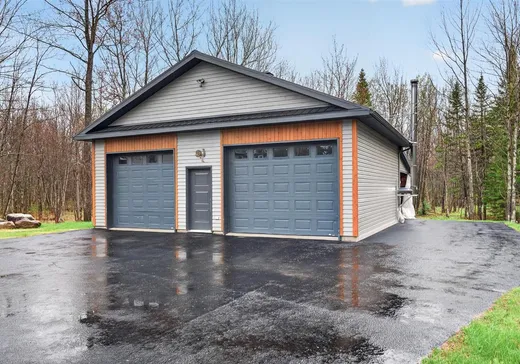 House for sale - 305 Rg St-Lazare, St-Apollinaire, G0S 2E0