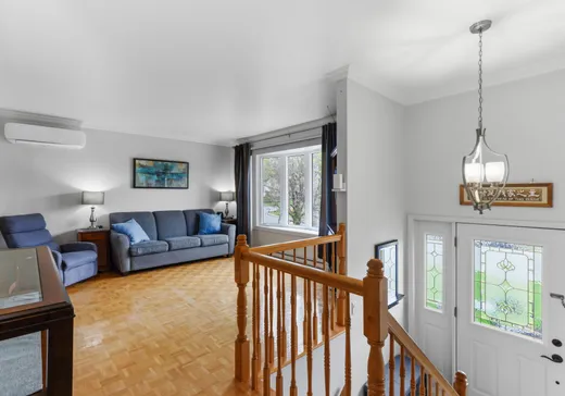 Maison à vendre - 680 Rue Maugue, Montréal (Île-Bizard), H9C 2T5