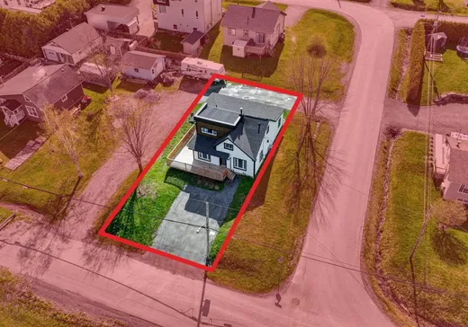 Maison à vendre - 7558 Rue Kateri, Sherbrooke, J1N 3G4