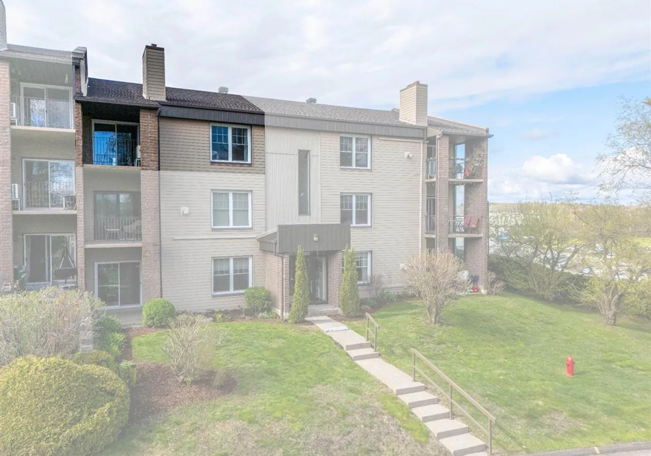 4205 Rue Bertrand-Fabi, App. 5 — photo 2