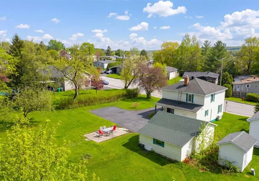 Maison à vendre - 120 Rue Nicolas-Viel, Magog, J1X 3T9