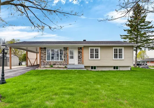 Bungalow à vendre - 1020 Rue Langevin, Sherbrooke, J1E1N1