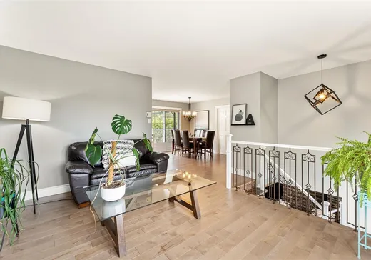 Maison à vendre - 1215 Rue des Lys, Sherbrooke, J1E 3T5