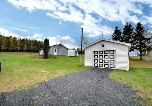 House for sale - 140 Route 295 N., Témiscouata-sur-le-Lac, G0L 1S0