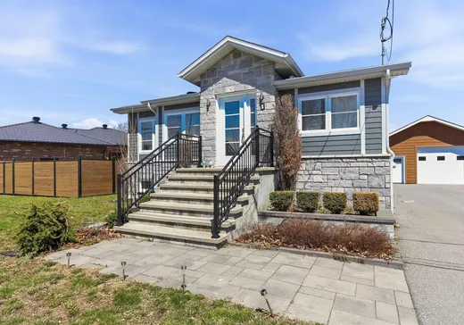 House for sale - 1 Rue Perron, Salaberry-de-Valleyfield, J6S 5Z4