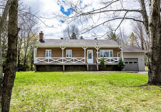 Maison à vendre - 130 Rue Louis, Saint-Jérôme, J5J 2P3