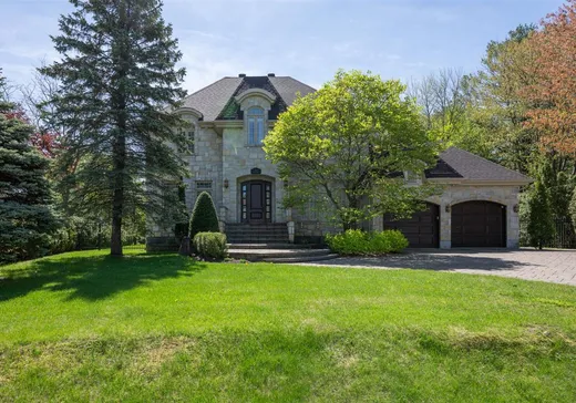 House for sale - 4 Rue du Lipizzan, Blainville, J7C 4X4