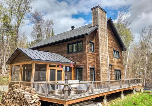 Maison à vendre - 4730 Rue de Cap-à-l'Aigle, Sainte-Adèle, J8B 0C4