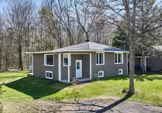 Maison à étages à vendre - 3365 Boul. Thibeau, Trois-Rivières, G8W2H4