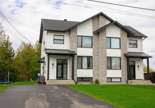 Maison à étages à vendre - 196 Rue du Domaine, Granby, J0E2A0