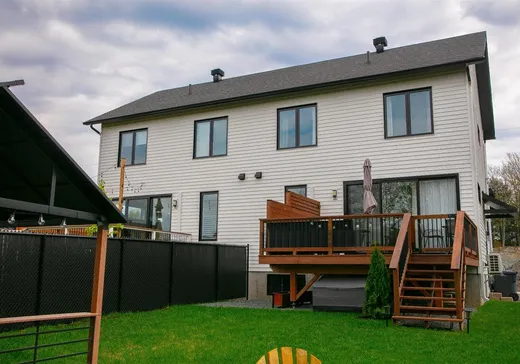 Maison à vendre - 196 Rue du Domaine, Granby, J0E 2A0