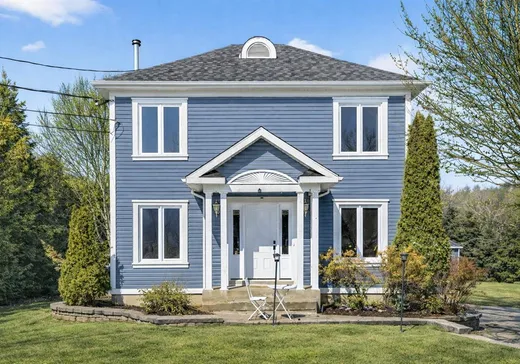 Maison à vendre - 1274 Ch. Magenta, Bromont, J2L 1X3
