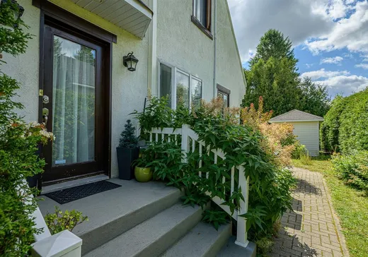 Maison à vendre - 57 Av. St-Joseph, Saint-Sauveur, J0R 1R5
