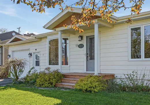 Maison à vendre - 400 Rue Grondin, Saint-Frédéric, G0N 1P0