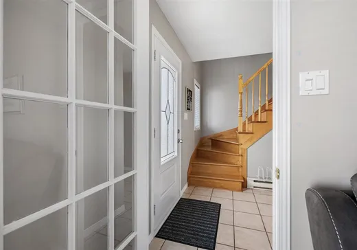 Maison à vendre - 167 Rue Cartier, St-Lambert-De-Lauzon, G0S 2W0