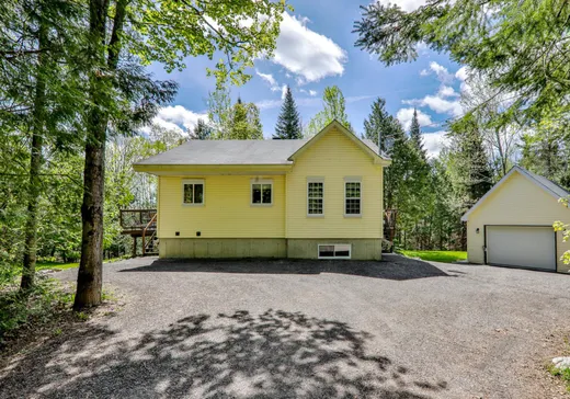 Two or more stories for sale - 4 Rue Guillaume, Morin-Heights, J0R1H0