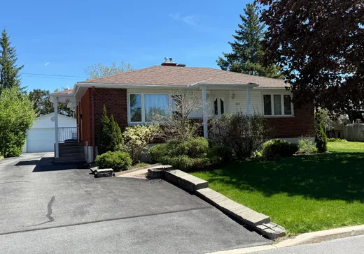 Maison à étages à vendre - 682 Rue Lahaie, Gatineau, J8R1P2