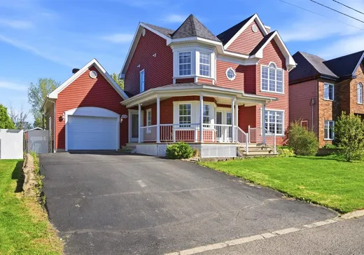 Two or more stories for sale - 2735 Rue de la Topaze, Drummondville, J2C8P8