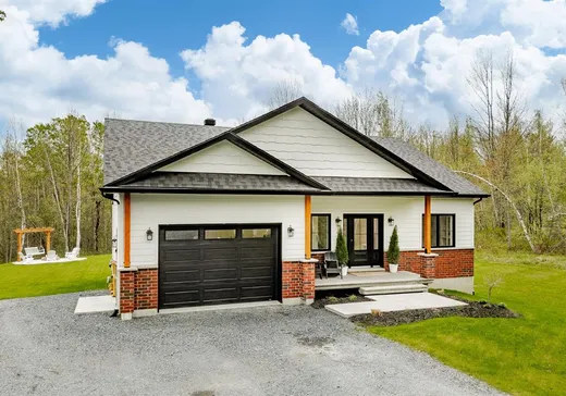 House for sale - 3025 Rue des Pommiers, Repentigny, J0B 2P0