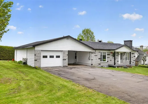 House for sale - 166 Rue de l'Église, Cookshire-Eaton, J0B 2A0
