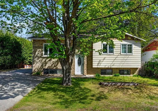 Maison à vendre - 1034 Rue Pierrette, Saint-Jérôme, J5L 2C4