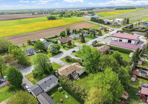 Maison à vendre - 486 Rue Principale, L'Ange-Gardien, J0E 1E0