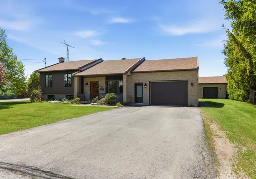 Maison à étages à vendre - 30 Rue Patrice, Sainte-Marthe, J0P1W0