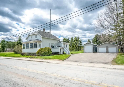 Maison à vendre - 349 Route 204, St-Just-de-Bretenières, G0R 3H0