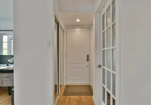 Maison à vendre - 574-A Ch. du Bois, Laval (Sainte-Dorothee), H7Y 1J1