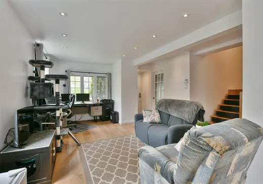 Maison à vendre - 574-A Ch. du Bois, Laval (Sainte-Dorothee), H7Y 1J1