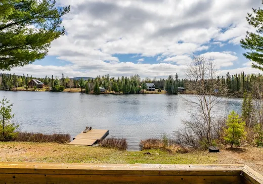 Maison à vendre - 42 Ch. du Lac-Port-aux-Saumon, La Malbaie, G5A 3E6