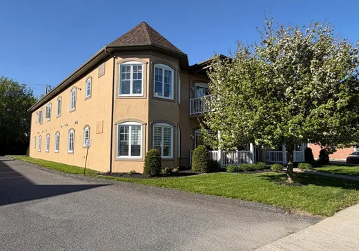 Condo for sale - 275 Boul. Fortin, Granby, J2G 9M7