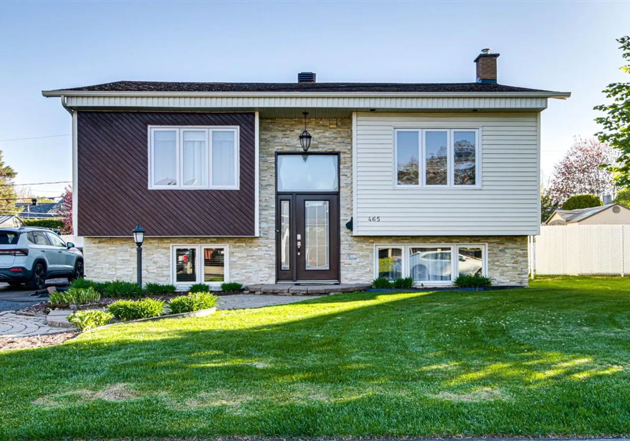 465 Rue Leclerc — photo 3