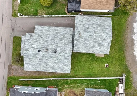 Maison à vendre - 41 Rue St-Philippe, Sainte-Luce-sur-Mer, G0K 1P0