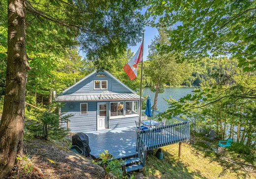 Maison à vendre - 1120 Ch. des Îles, Ste-Lucie, J0T 2J0