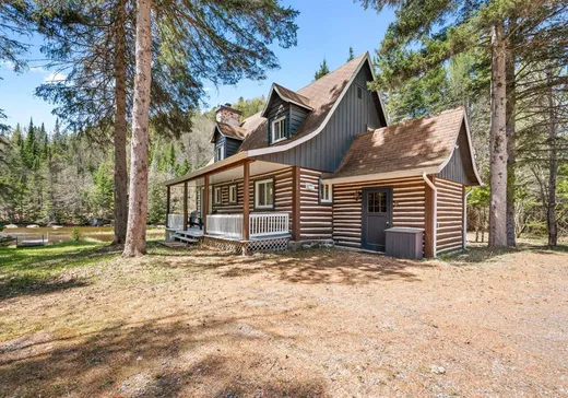 Maison à étages à vendre - 1660 Rue Campeau, Val David, J0T2N0