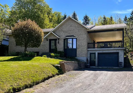 House for sale - 5 Rue du Coteau, Saint-Christophe-D'Arthabaska, G6S 0E7