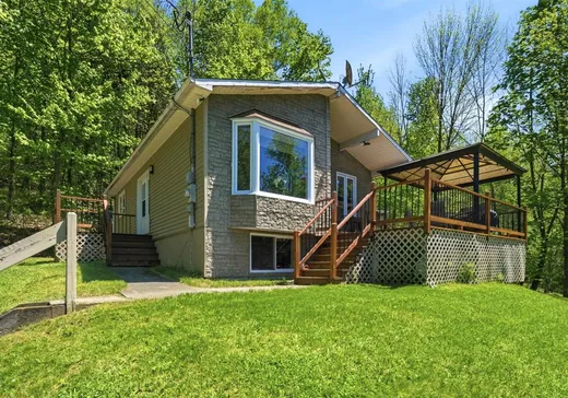 House for sale - 120 Rue Duclos, Coaticook, J0B 1L0