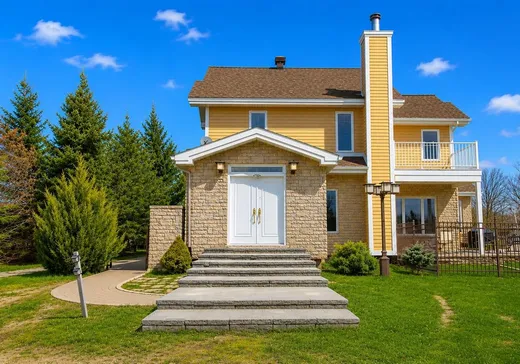 Maison à vendre - 43 Ch. de Tancredia, Ile Du Grand-Calumet, J0X 1J0