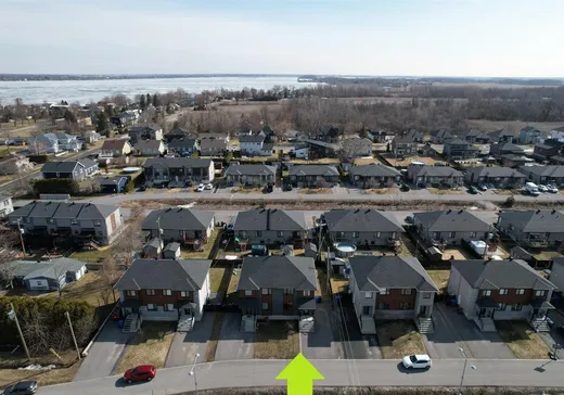 Maison à vendre - 922 Rue Vinet, Salaberry-de-Valleyfield, J6S 0C9