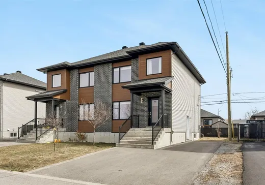 Maison à vendre - 922 Rue Vinet, Salaberry-de-Valleyfield, J6S 0C9