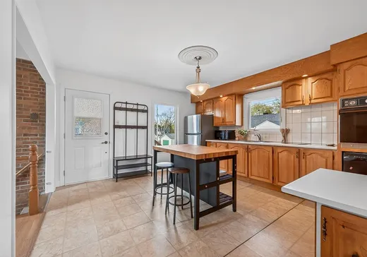 Maison à vendre - 33 Rue St-Donat, Ville de Québec, G1C 2N9