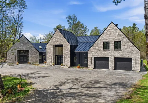 Maison à vendre - 935 Ch. Sherbrooke, Magog, J0B 2C0