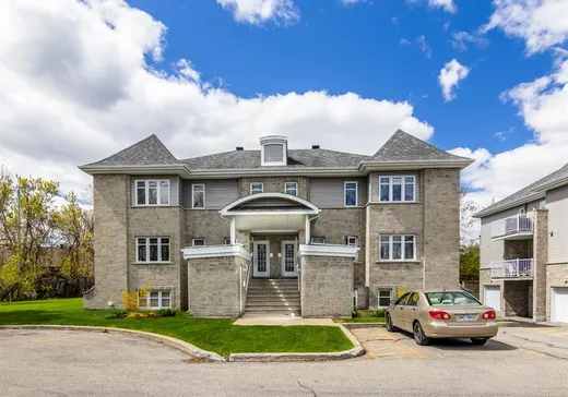 Condo à vendre - 3910 Boul. Ste-Rose, App. 4, Laval (Laval-Ouest), H7R1V1