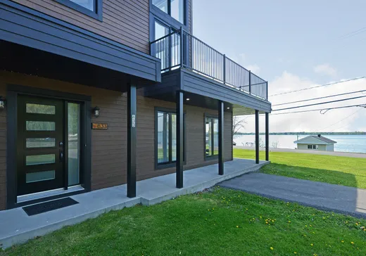 Maison à vendre - 833-833A Rue Raymond, Salaberry-de-Valleyfield, J6S 0E6